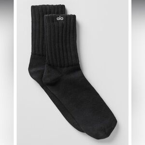 NWT Alo Unisex Half-Crew Scrunch Sock in Black